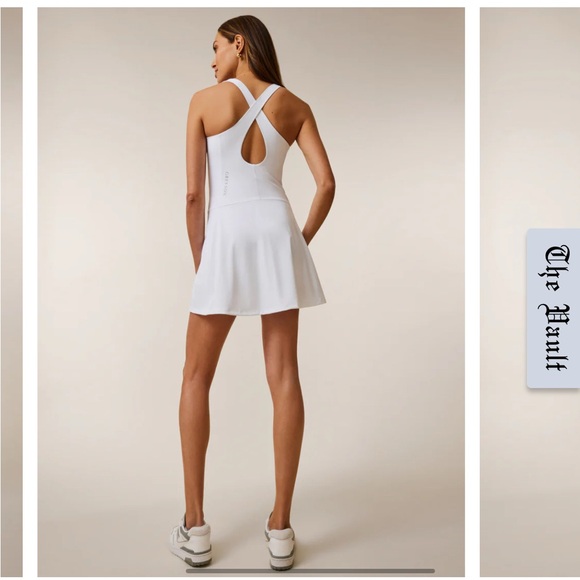 Greyson Rally Active Dress - Picture 2 of 7